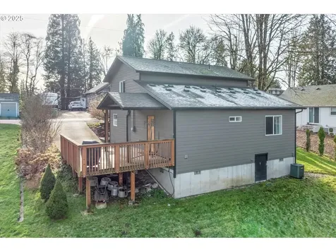 728 Hillcrest Drive Longview WA 98632