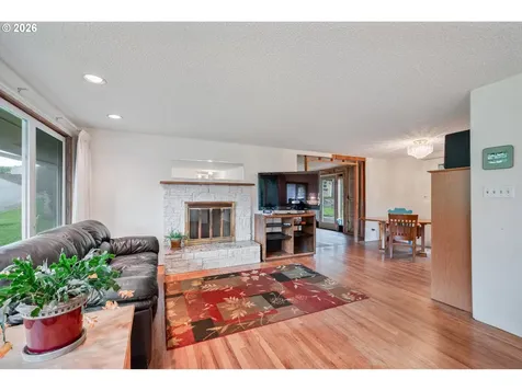 111 Canyon View Drive Longview WA 98632