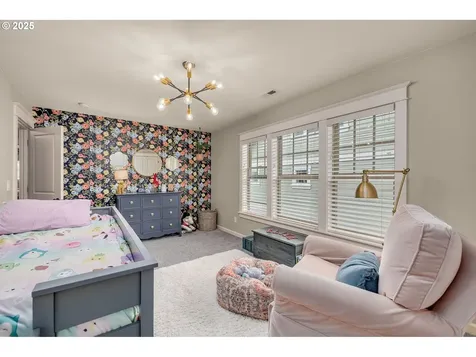 11724 SW 39th Avenue Portland OR 97219
