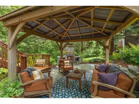 11724 SW 39th Avenue Portland OR 97219