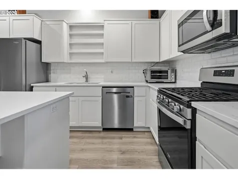 15564 NW Linder Street Portland OR 97229