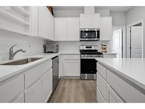 15564 NW Linder Street Portland OR 97229