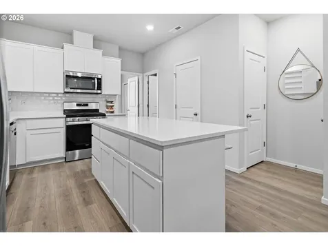 15564 NW Linder Street Portland OR 97229