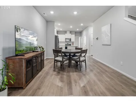 15564 NW Linder Street Portland OR 97229