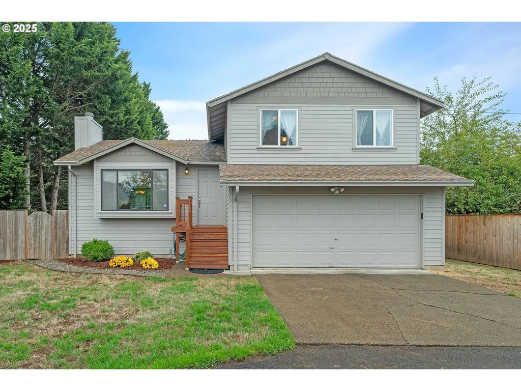9913 SE Steele Street Portland OR 97266