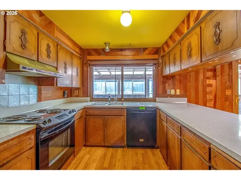 13722 SE Holgate Boulevard Portland OR 97236