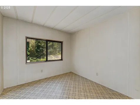 35025 The Glade Nehalem OR 97131