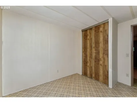 35025 The Glade Nehalem OR 97131