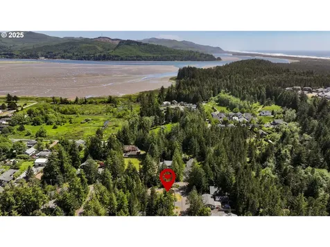 35025 The Glade Nehalem OR 97131