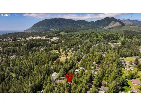 35025 The Glade Nehalem OR 97131