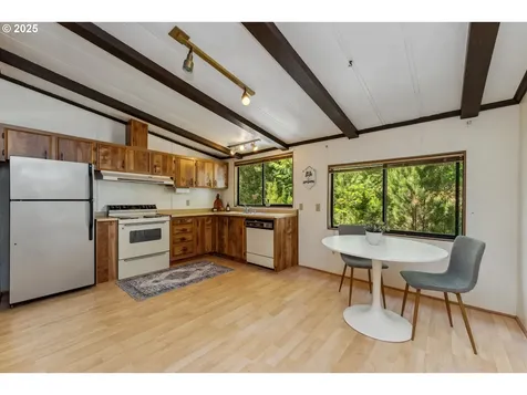 35025 The Glade Nehalem OR 97131