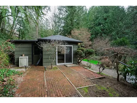 2685 SW 89th Avenue Portland OR 97225