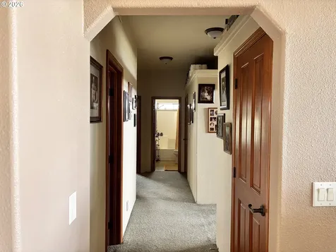 81897 Reavis Lane Enterprise OR 97828