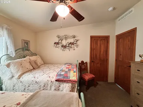 81897 Reavis Lane Enterprise OR 97828