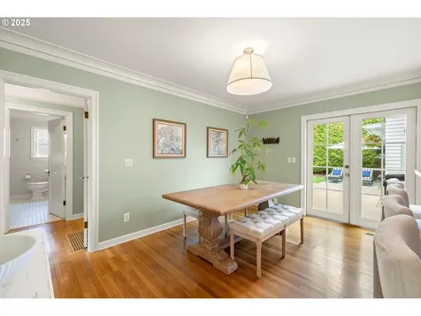 2726 NE 12th Avenue Portland OR 97212