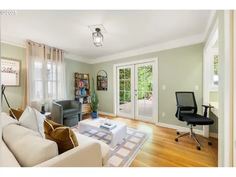 2726 NE 12th Avenue Portland OR 97212