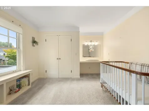 2726 NE 12th Avenue Portland OR 97212