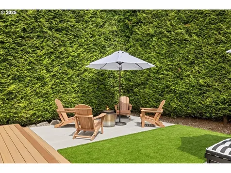 2726 NE 12th Avenue Portland OR 97212