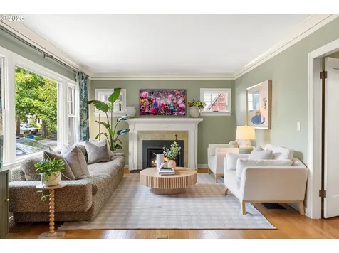 2726 NE 12th Avenue Portland OR 97212