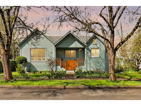 1258/1260 Van Buren Street Eugene OR 97402