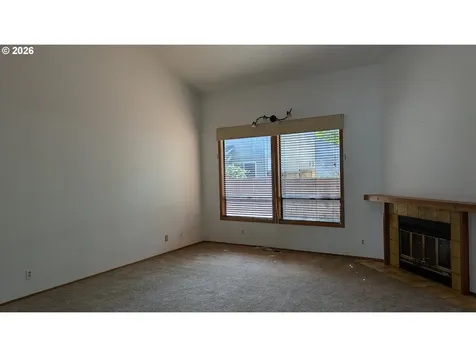 4040 SE Wynnwood Drive Hillsboro OR 97123