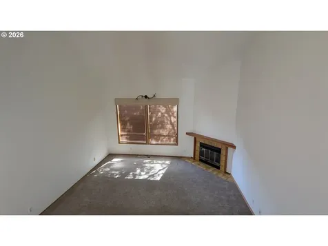 4040 SE Wynnwood Drive Hillsboro OR 97123