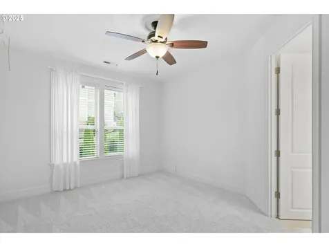 9941 NW Upton Court Portland OR 97229