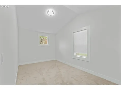 1010 Monroe Street Eugene OR 97402