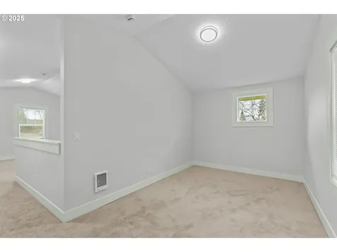1010 Monroe Street Eugene OR 97402