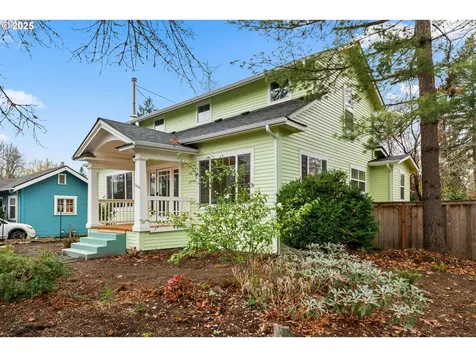 1010 Monroe Street Eugene OR 97402