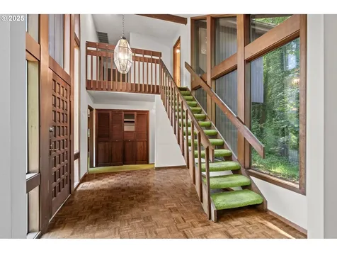 10420 SW Paulina Drive Tualatin OR 97062