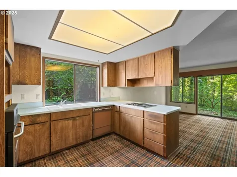10420 SW Paulina Drive Tualatin OR 97062
