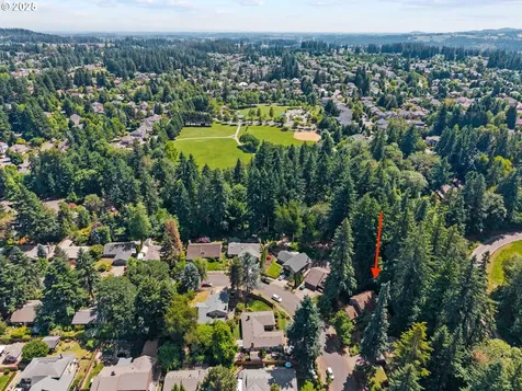 10420 SW Paulina Drive Tualatin OR 97062