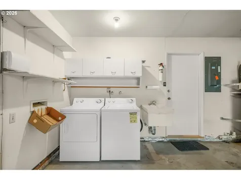 12325 SW King Richard Drive Portland OR 97224