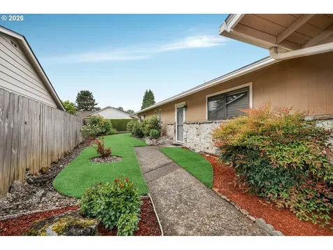 12325 SW King Richard Drive Portland OR 97224