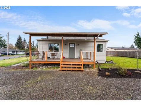 116 Glacier Street Oregon City OR 97045