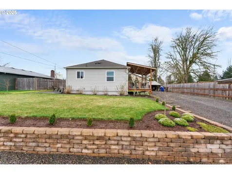 116 Glacier Street Oregon City OR 97045