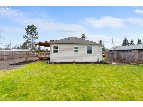 116 Glacier Street Oregon City OR 97045