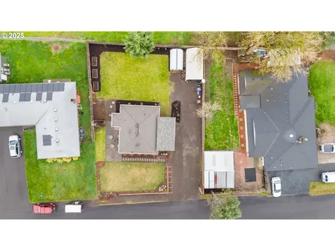 116 Glacier Street Oregon City OR 97045