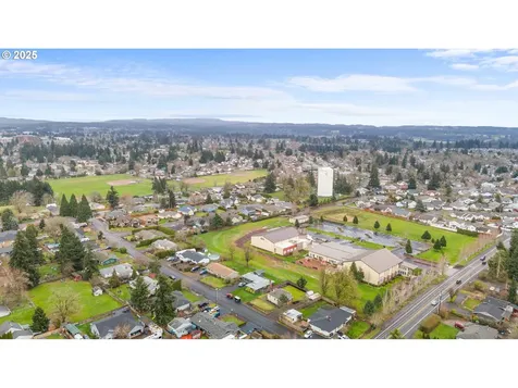 116 Glacier Street Oregon City OR 97045