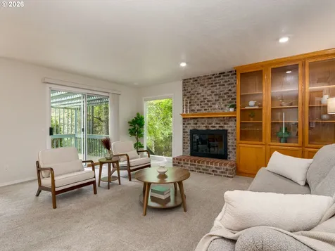 320 NW 163rd Place Beaverton OR 97006
