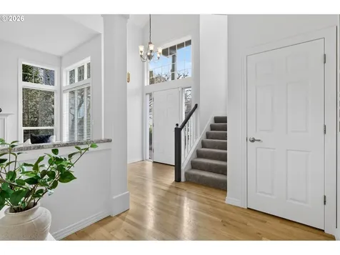 3874 NW Loriann Drive Portland OR 97229
