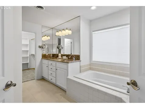 3874 NW Loriann Drive Portland OR 97229
