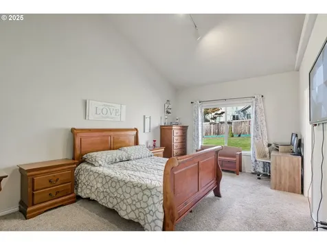 17063 SE Macanudo Street Damascus OR 97089