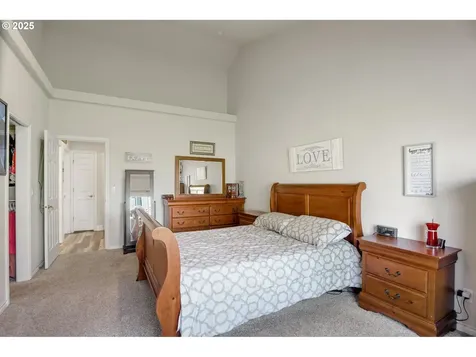 17063 SE Macanudo Street Damascus OR 97089