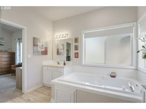 17063 SE Macanudo Street Damascus OR 97089