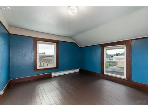 51738 SW Old Portland Road Scappoose OR 97056