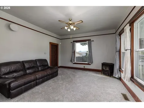 51738 SW Old Portland Road Scappoose OR 97056