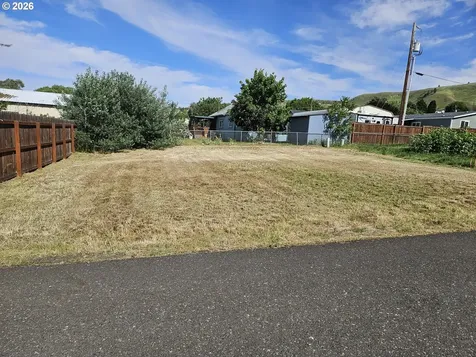 0 E 12th Street The Dalles OR 97058