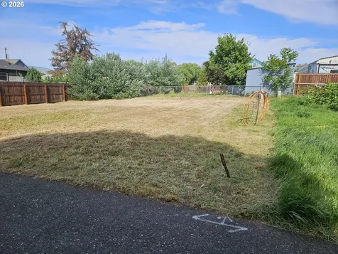 0 E 12th Street The Dalles OR 97058